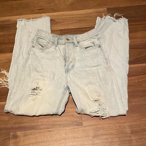 WILD FABLE HIGHRISE RIPPED JEANS